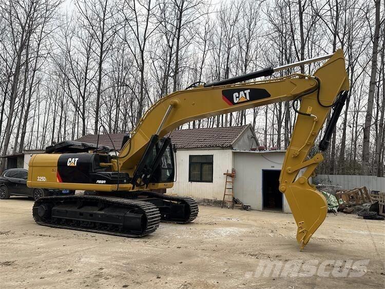 CAT 325D2 대형 굴삭기 29톤 이상