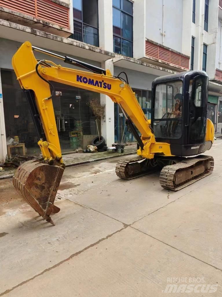 Komatsu PC 35 R-8 대형 굴삭기 29톤 이상