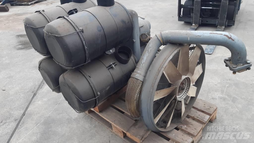 Atlas Copco XAS 450 콤푸레샤
