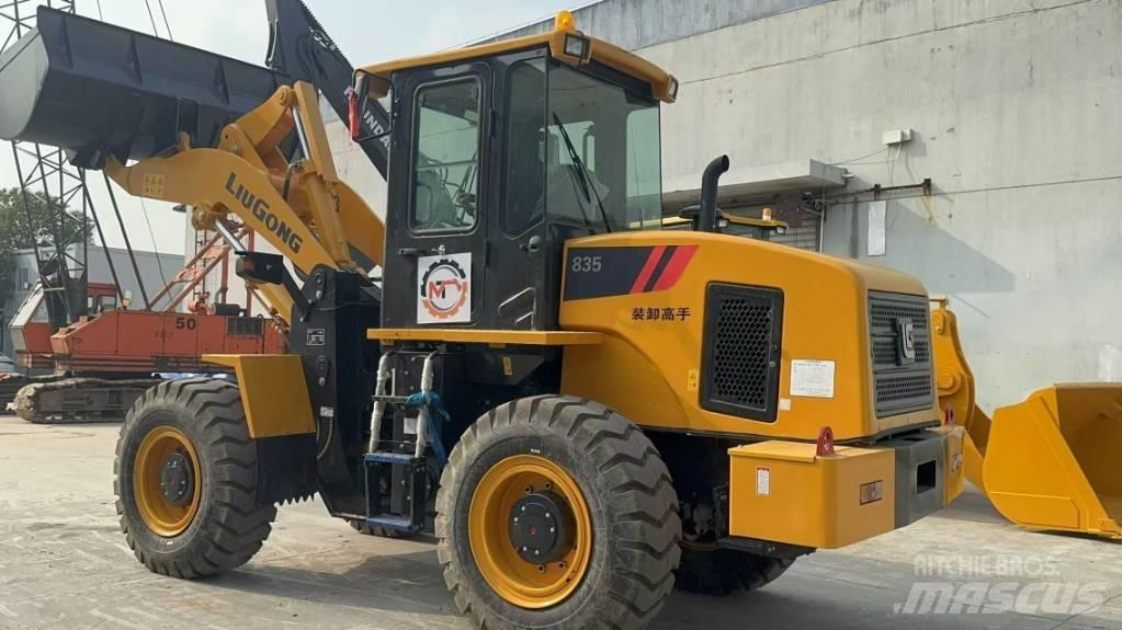 LiuGong CLG 835  휠로우더