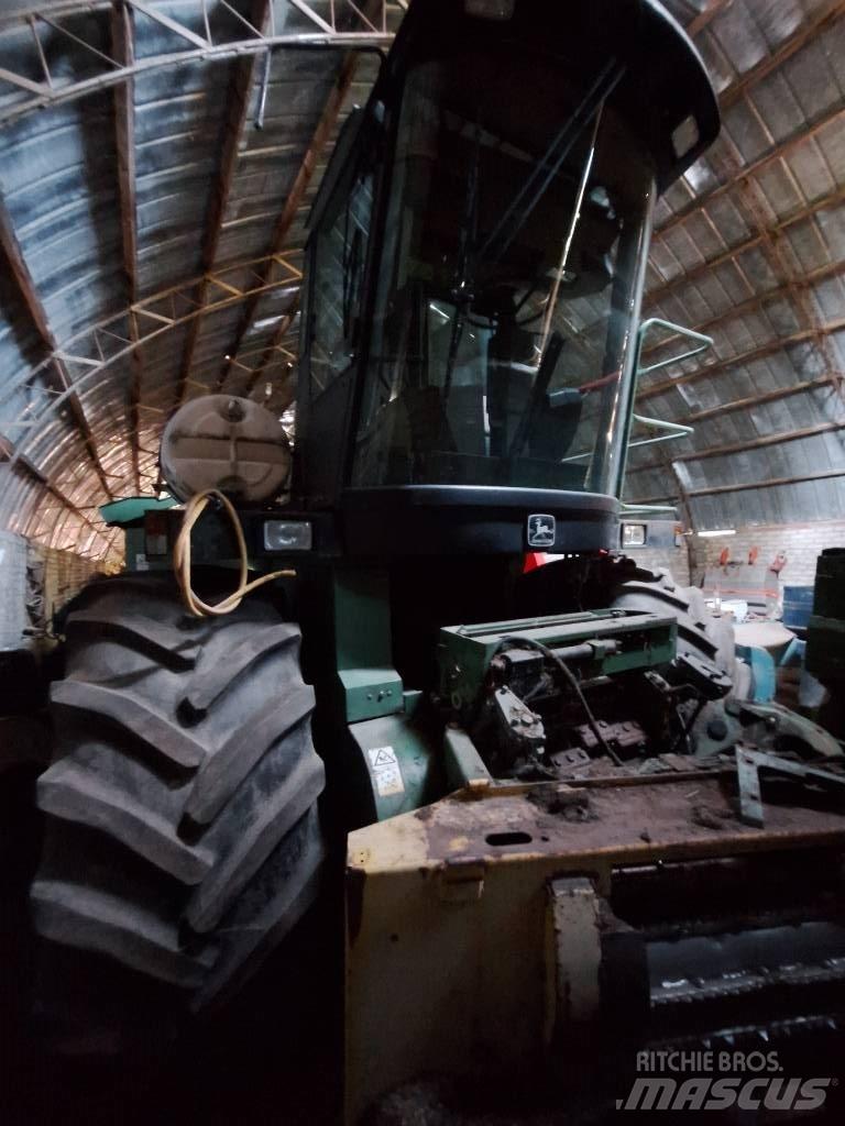 John Deere 6850 자동 초지기계