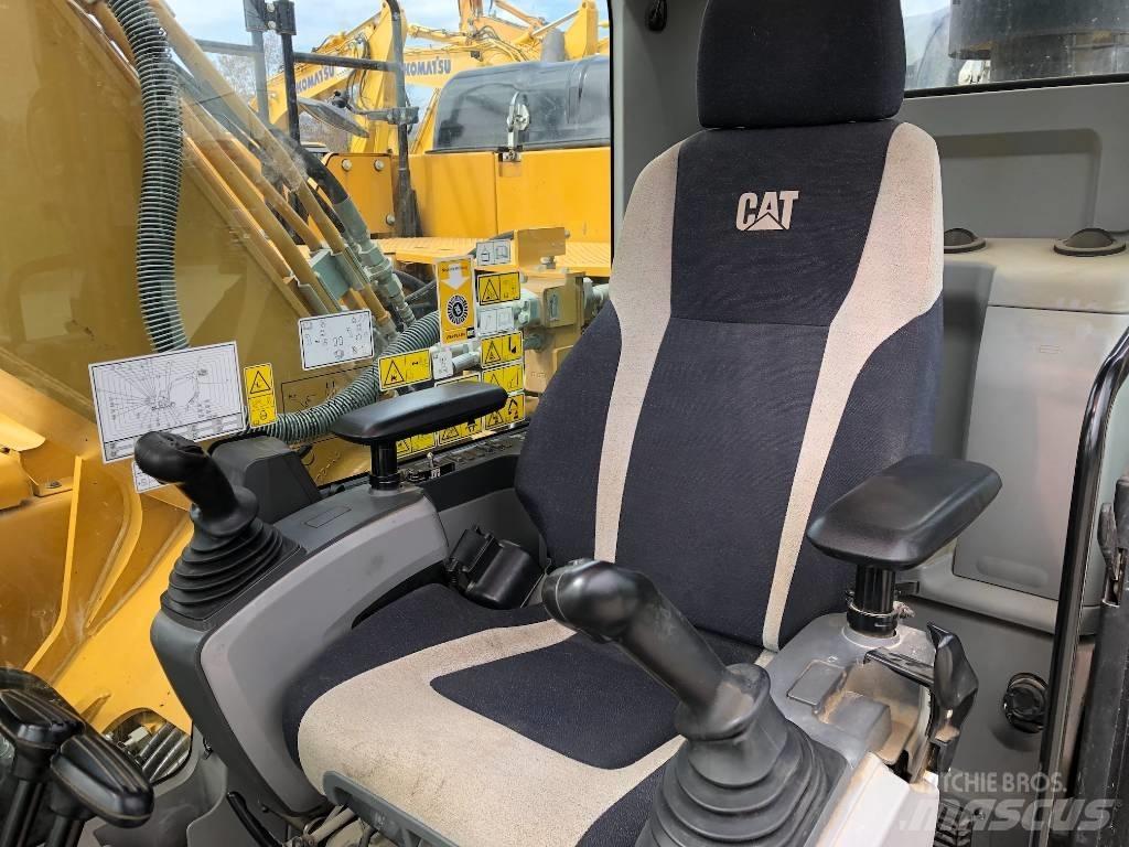 CAT 326F LN 대형 굴삭기 29톤 이상