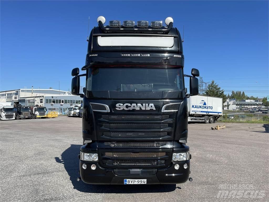Scania R580 6x4 트랙터 유닛