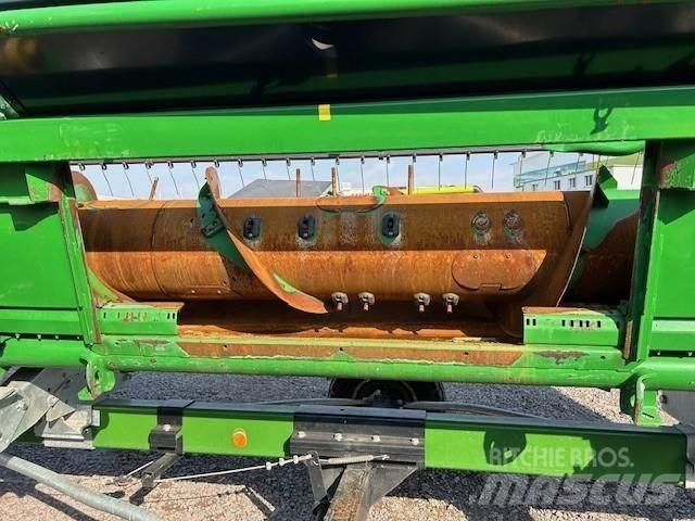 John Deere T 550 콤바인 수확기