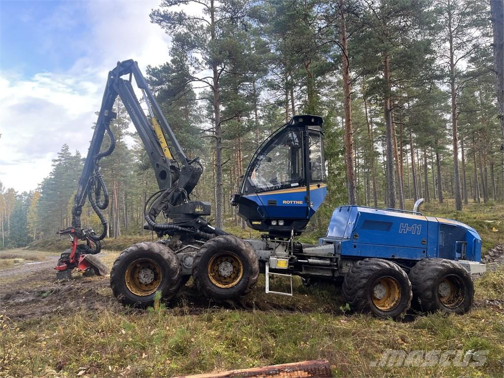 Rottne H11 원목 하베스터