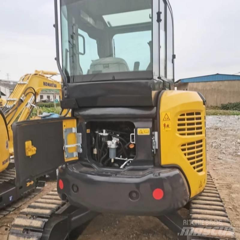 Komatsu PC 35 소형 굴삭기 7톤 미만