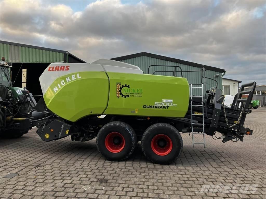 CLAAS 5200 FC 각형 곤포기