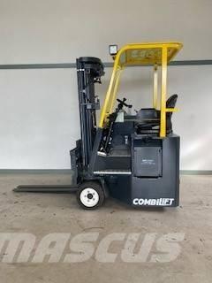 Combilift CB 3000 4방향 리치트럭
