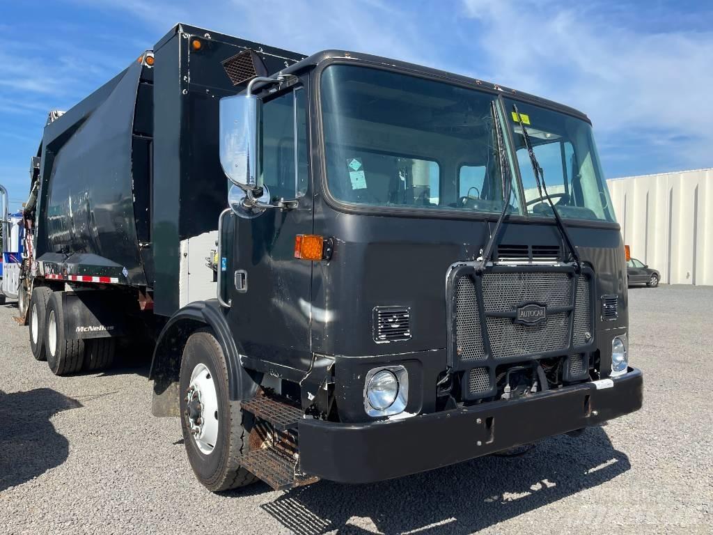 Autocar XPEDITOR 폐기물 수거 트럭