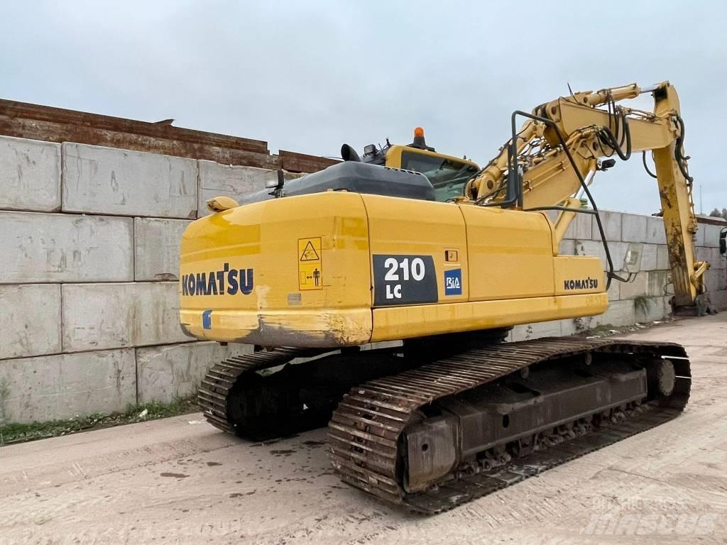 Komatsu PC 210 대형 굴삭기 29톤 이상
