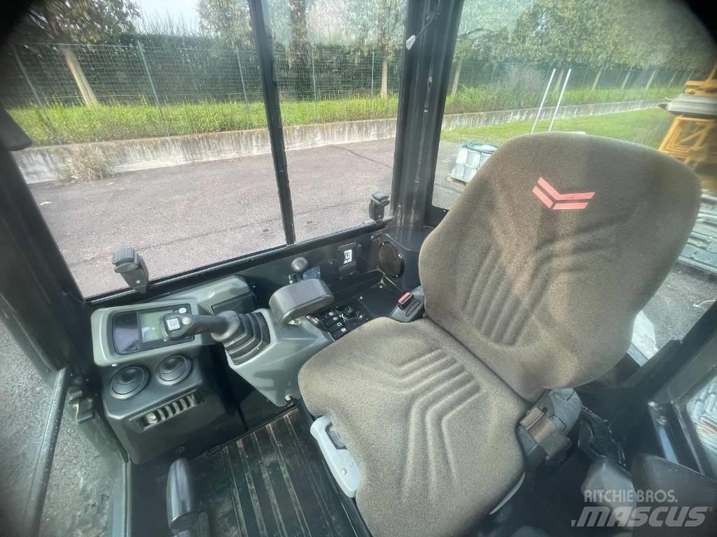 Yanmar Vio 27-6 소형 굴삭기 7톤 미만