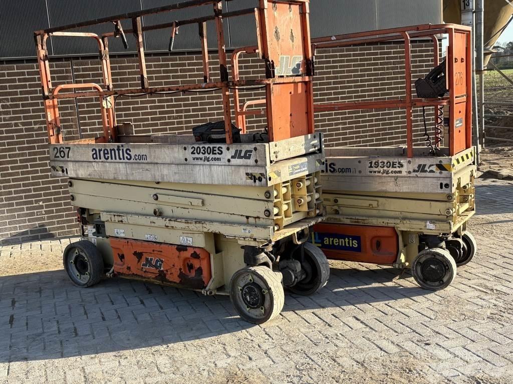 JLG 2030es 가위형 리프트
