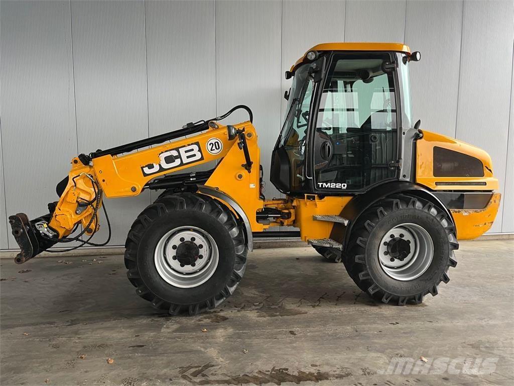 JCB TM 220 Agri  휠로우더