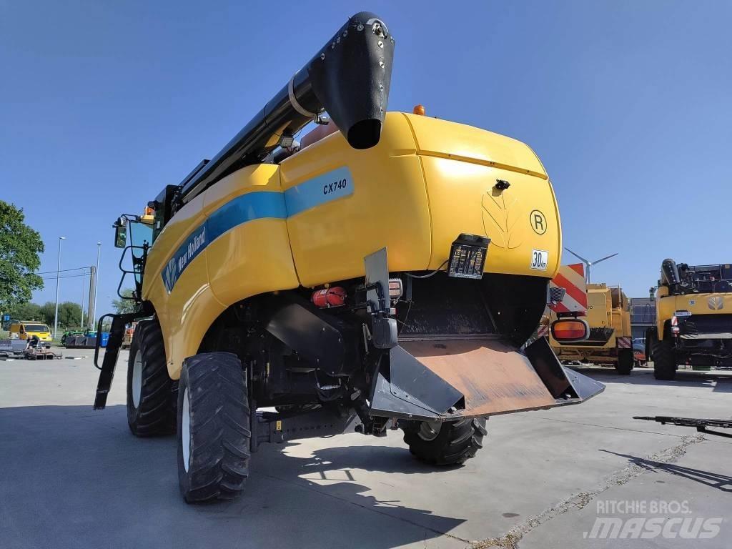 New Holland CX 760 콤바인 수확기
