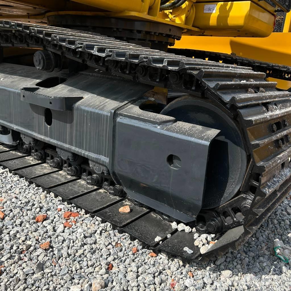 Komatsu 200-8 대형 굴삭기 29톤 이상
