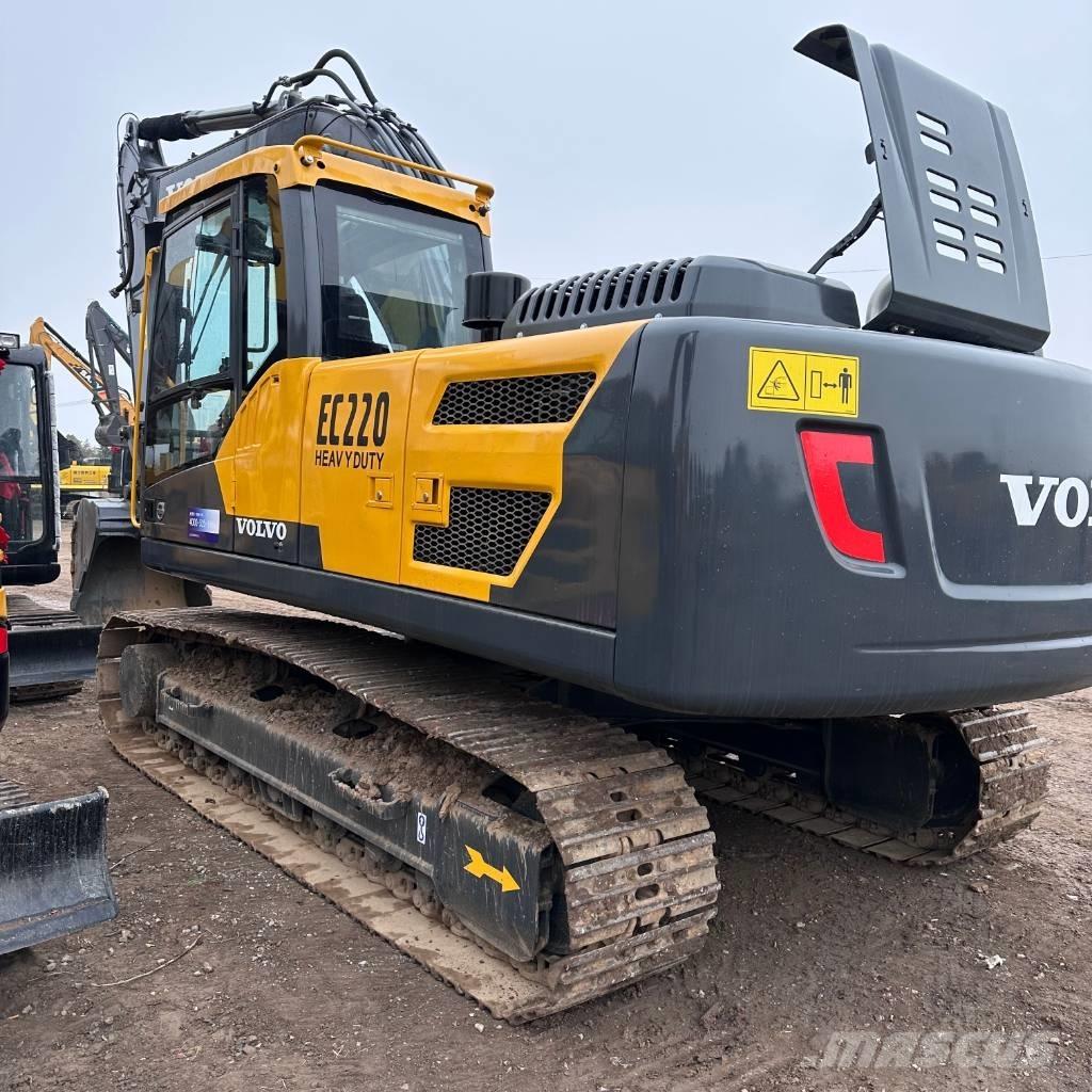 Volvo EC 220 DL 대형 굴삭기 29톤 이상