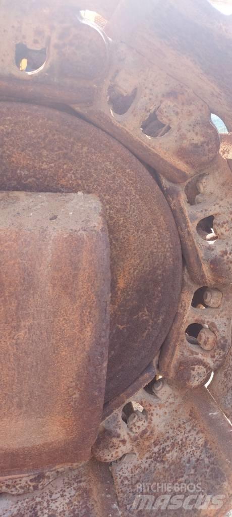 CAT 325 D 대형 굴삭기 29톤 이상