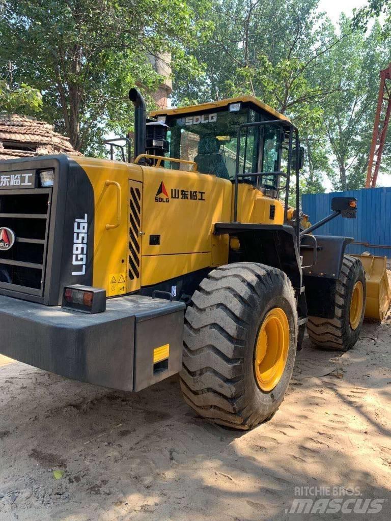 SDLG 956  휠로우더