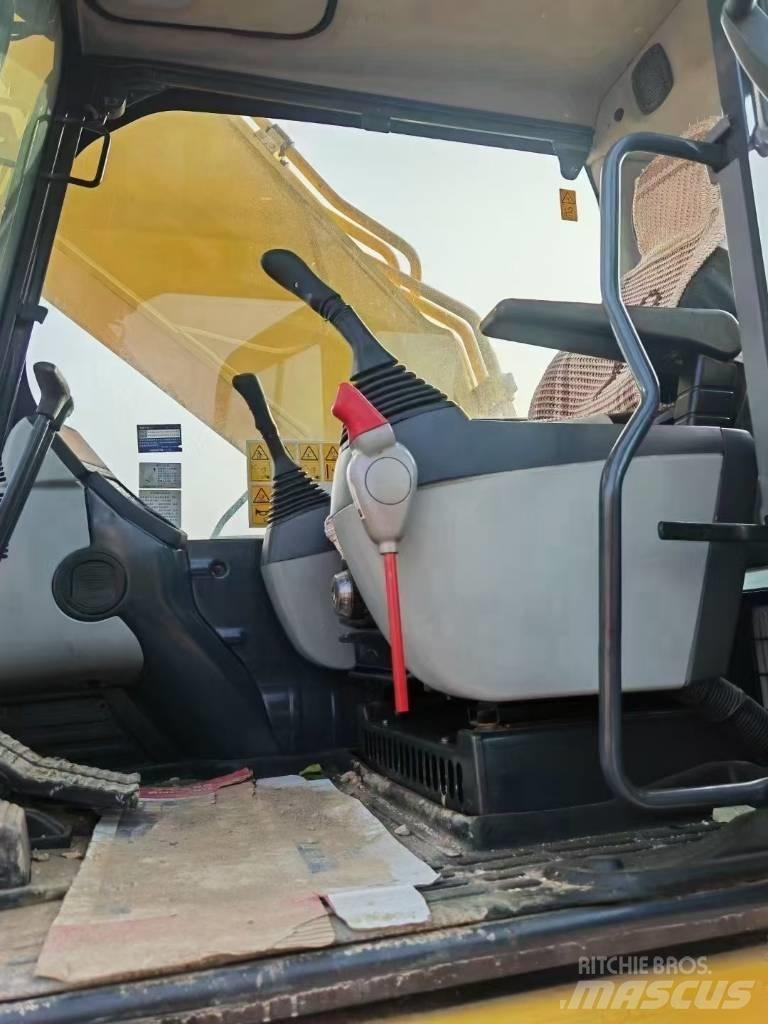 Komatsu 400-8R 대형 굴삭기 29톤 이상