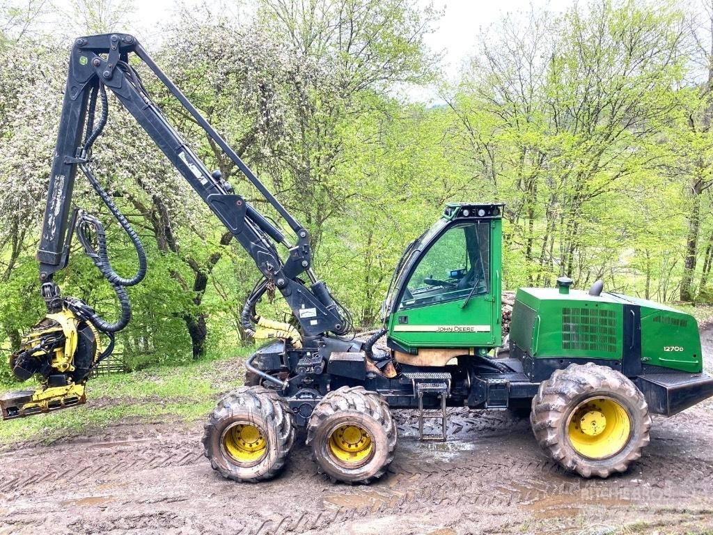 John Deere 1270 D 원목 하베스터