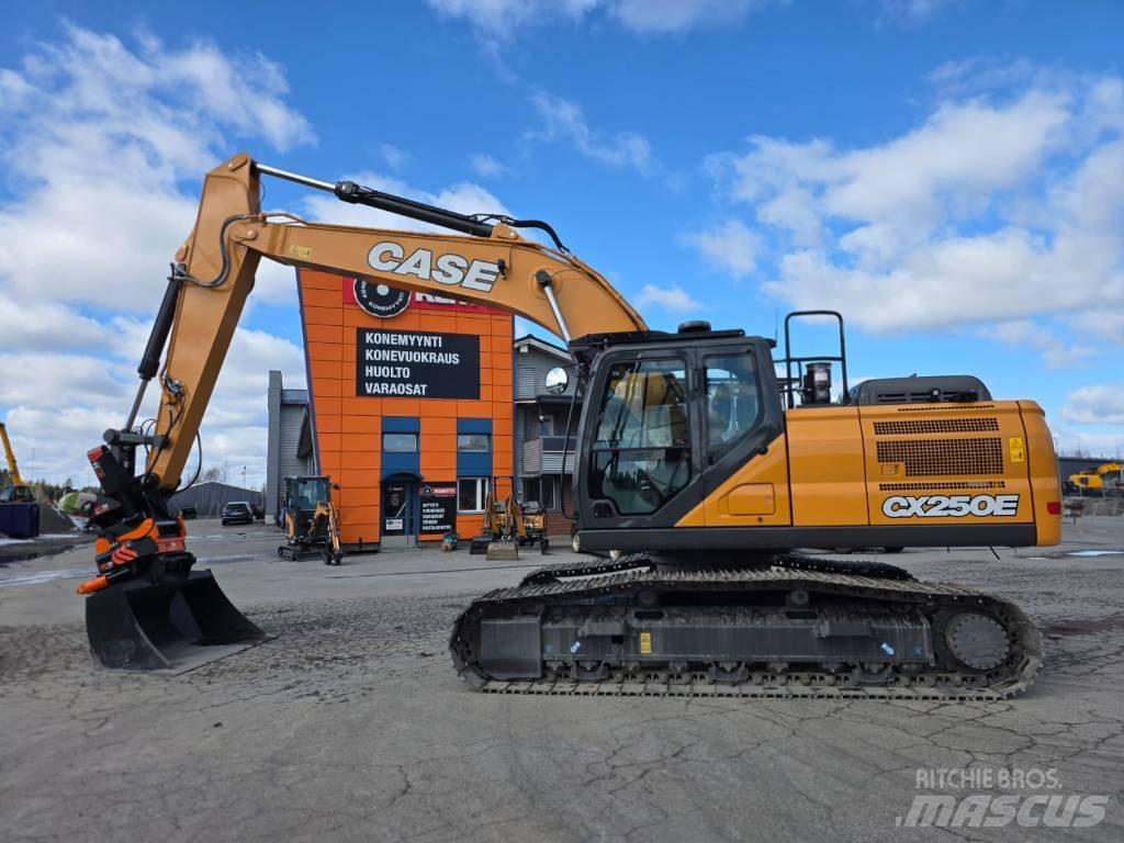 CASE CX 250 E LC 대형 굴삭기 29톤 이상