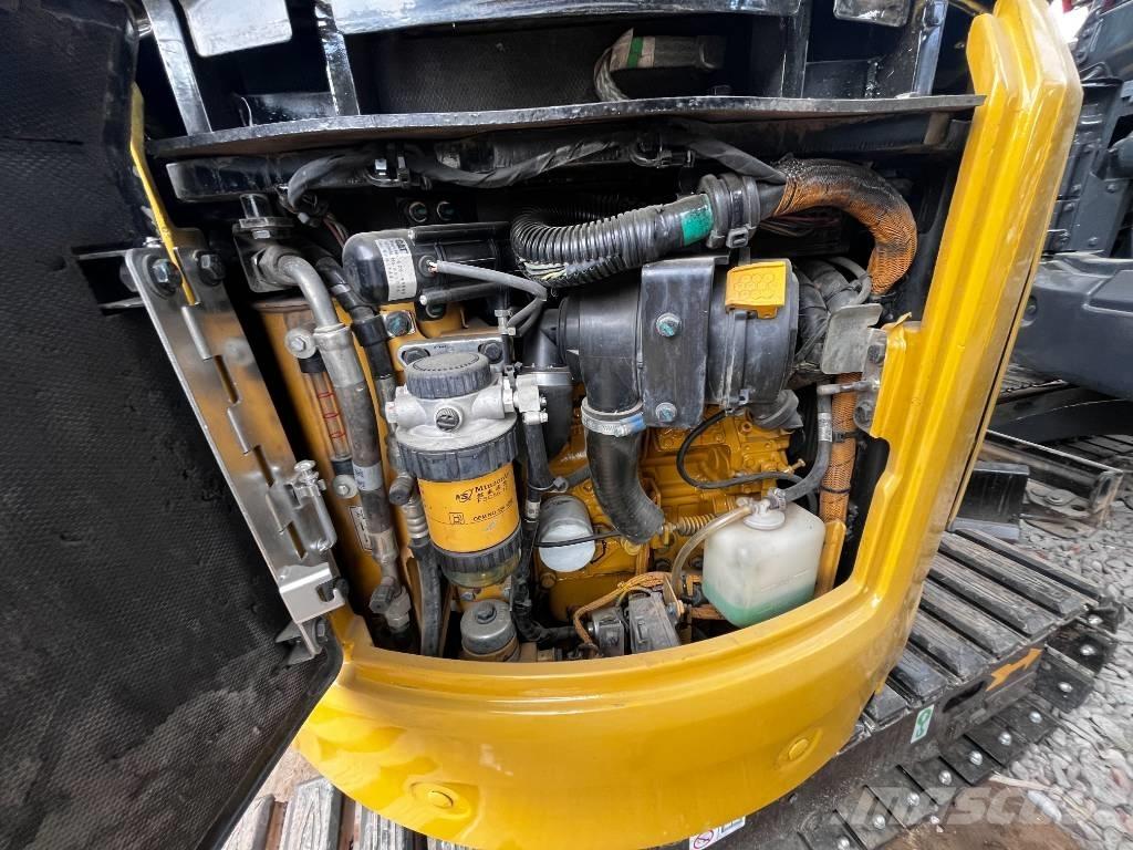 CAT 302 대형 굴삭기 29톤 이상