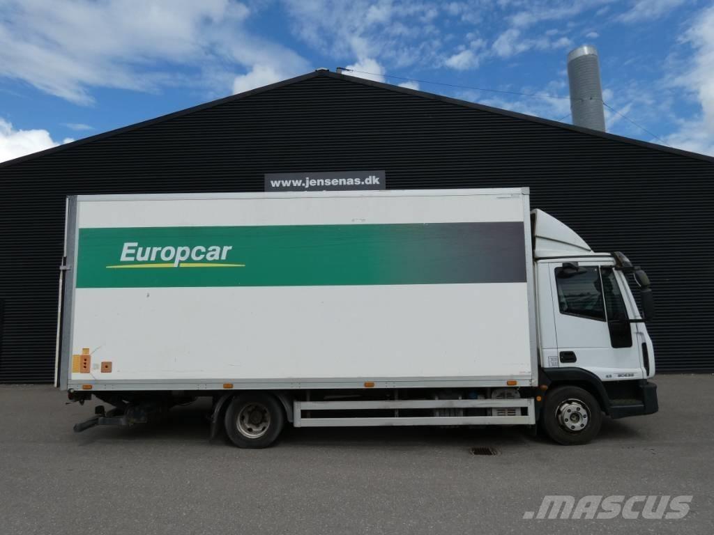 Iveco 90E 22 탑차 트럭