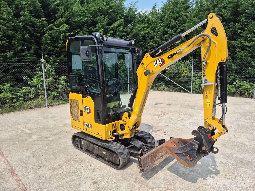CAT 301.8 소형 굴삭기 7톤 미만
