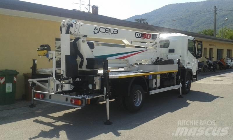 Cela DT 30 트럭 탑재 고소작업대