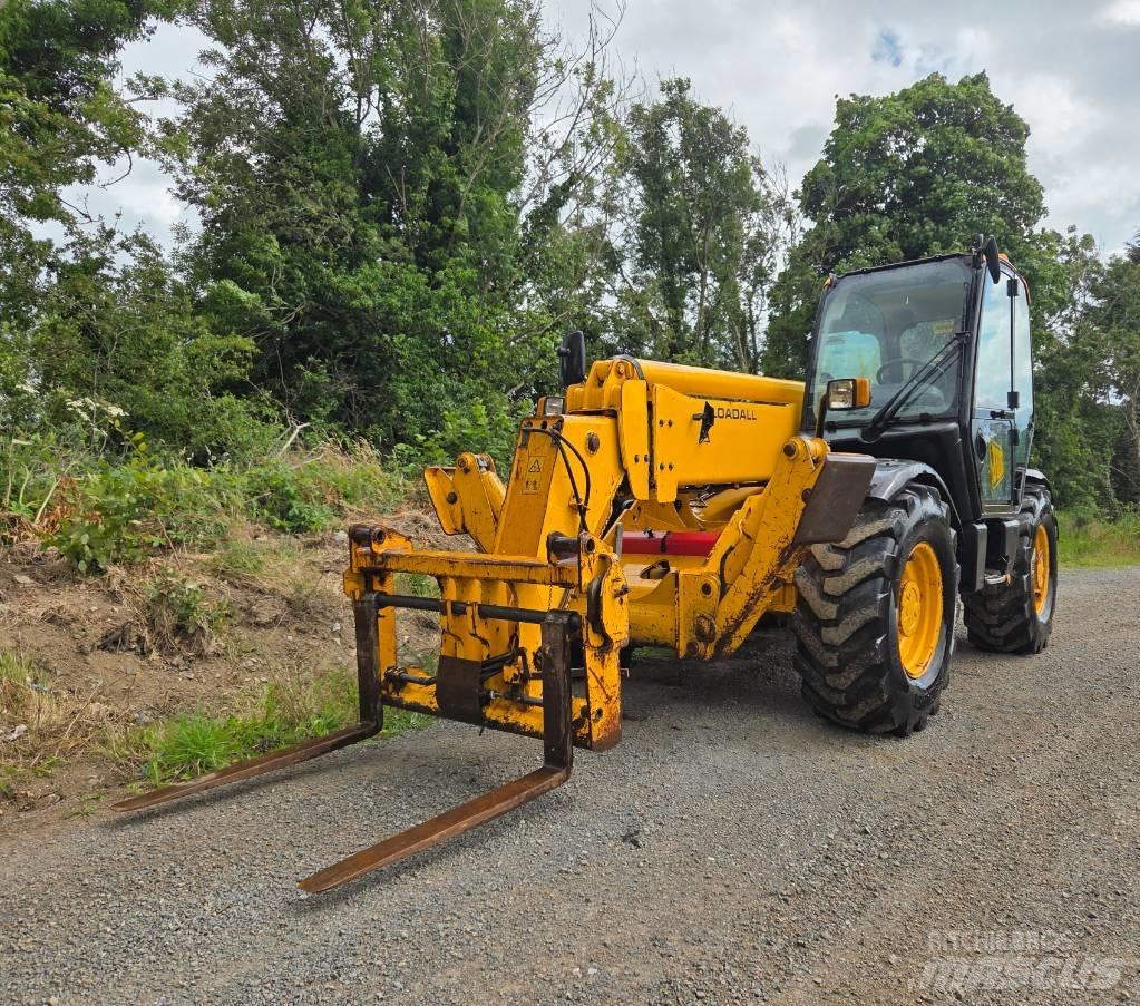JCB 535-140 텔러 핸들러