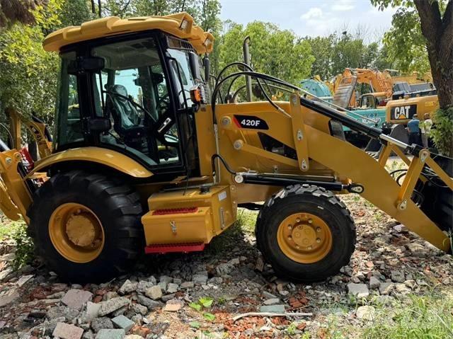 CAT 420 F 백호로더