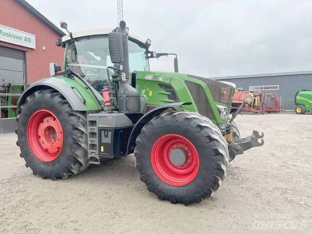 Fendt 828 트랙터