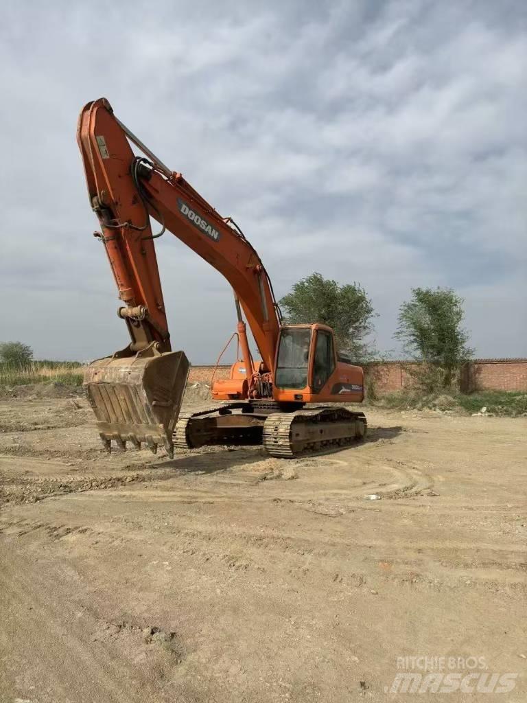 Doosan DH 300 LC-7 대형 굴삭기 29톤 이상