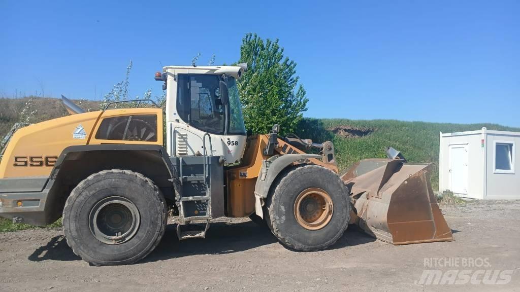 Liebherr L 556  휠로우더