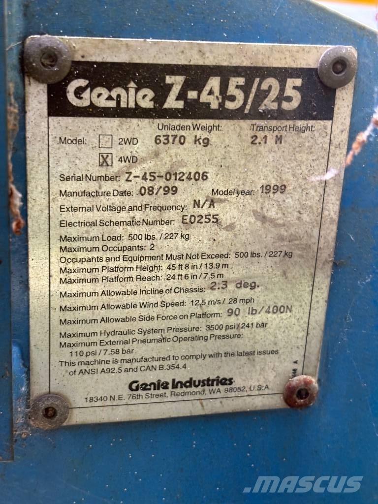 Genie Z 45/25 관절형 전동이동 리프트