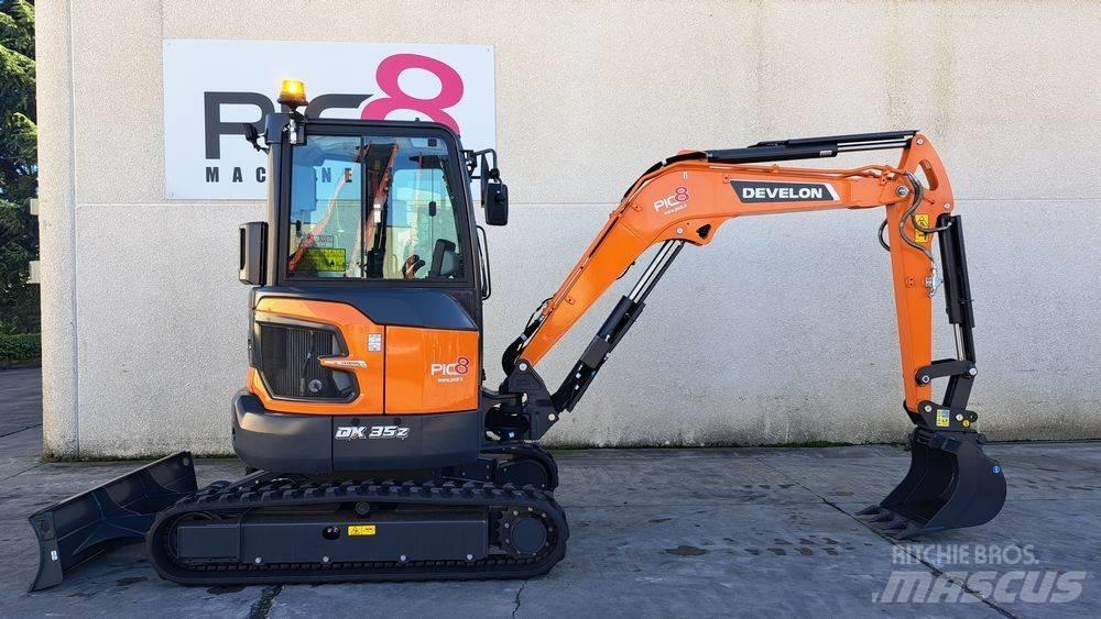 Develon DX 35 Z-7 소형 굴삭기 7톤 미만