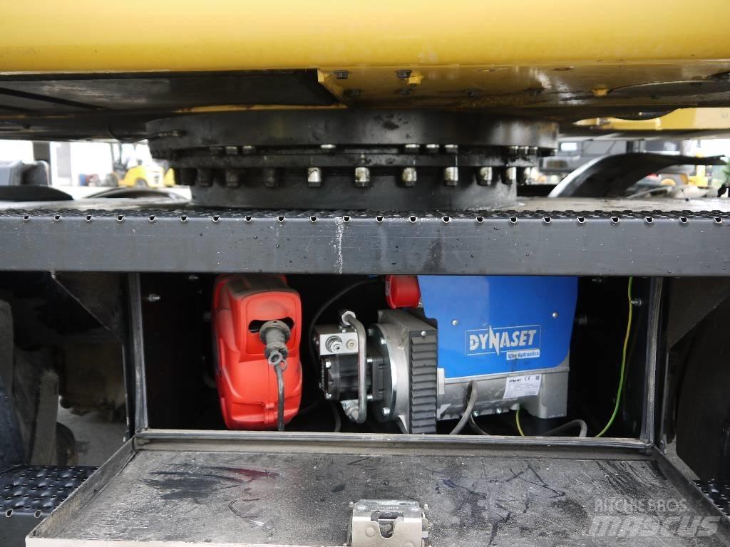 Caterpillar M 315 F  휠 굴삭기
