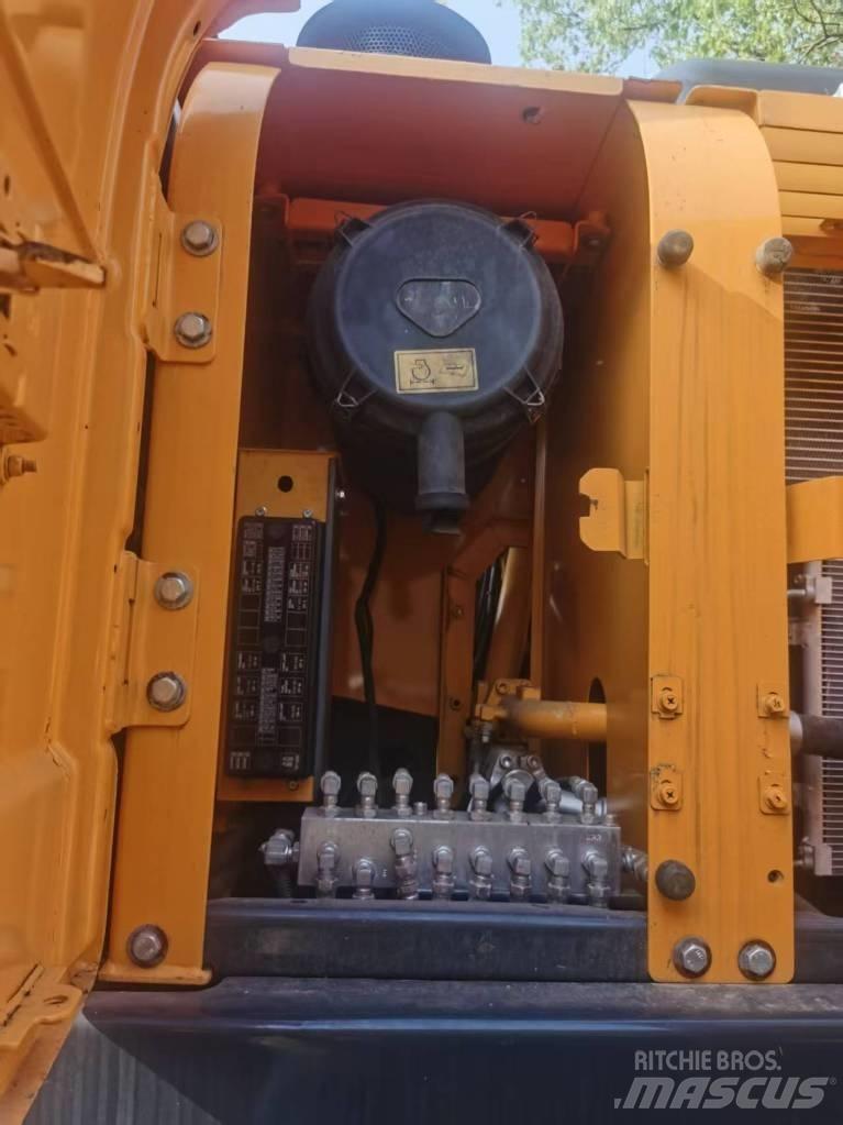 Hyundai 300lc-9s 중형굴삭기 7톤-28톤