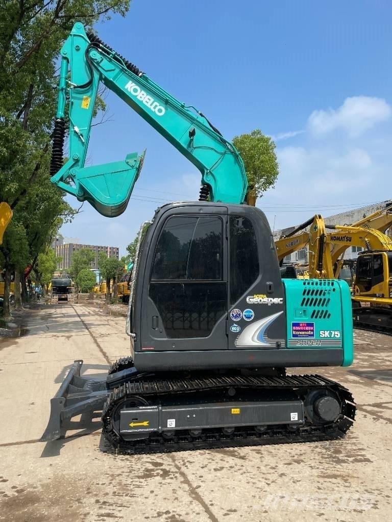 Kobelco SK 75 소형 굴삭기 7톤 미만