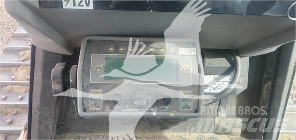 CASE 650G LT 크롤러 도저