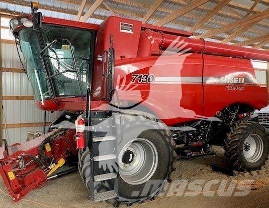 Case IH 7130 콤바인 수확기
