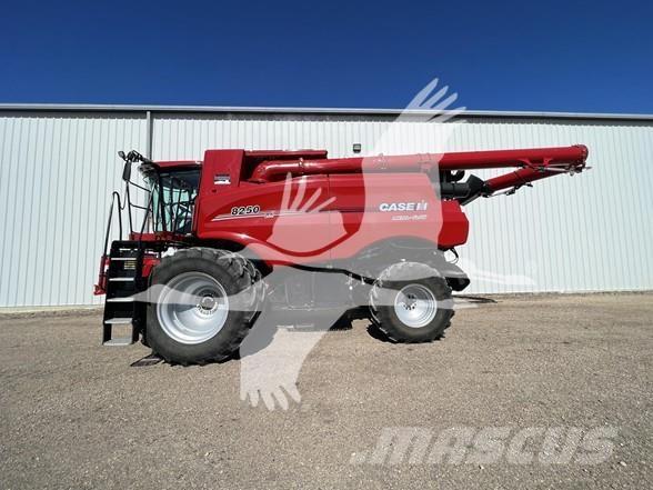 Case IH 8250 콤바인 수확기