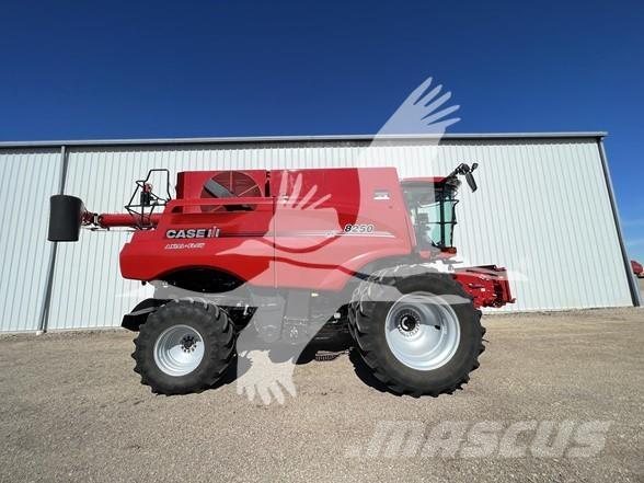Case IH 8250 콤바인 수확기