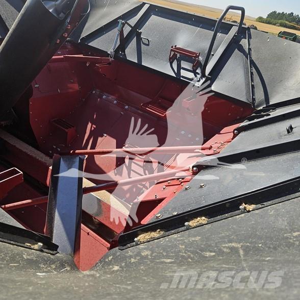 Case IH 8250 콤바인 수확기