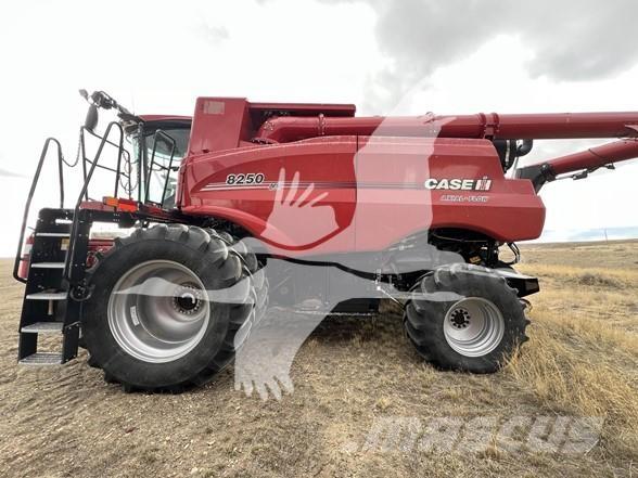 Case IH 8250 콤바인 수확기