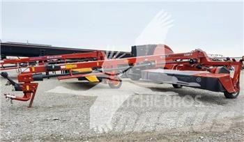 Case IH DC163 윈드로어