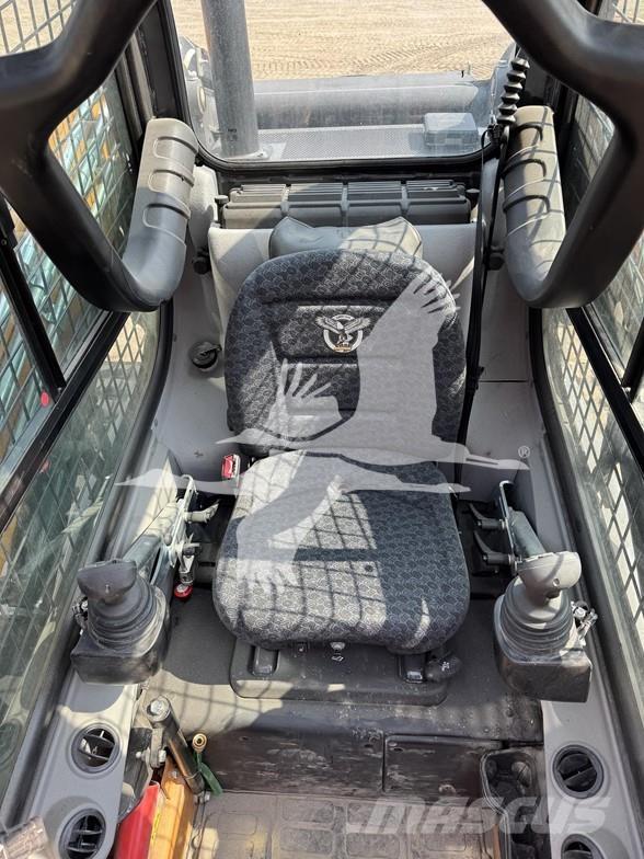 CASE TV450B  스키드로더