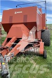 Hesston 4910 각형 곤포기