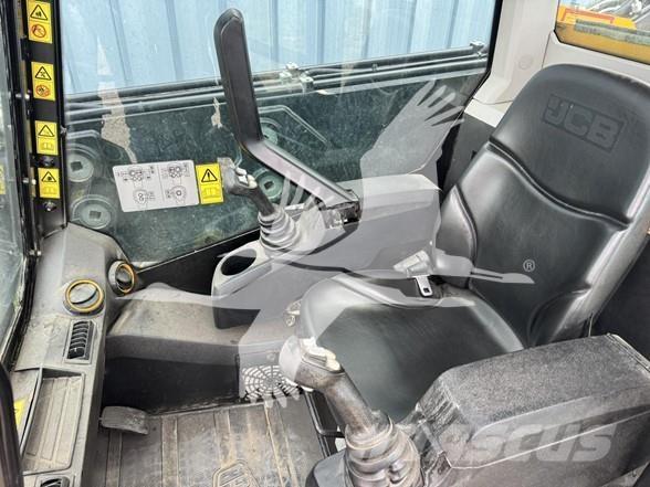 JCB 3TS-8T  스키드로더