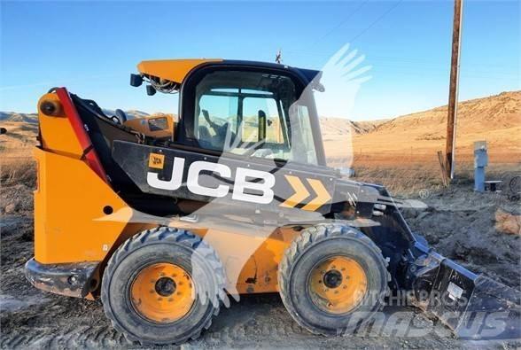 JCB 3TS-8W  스키드로더